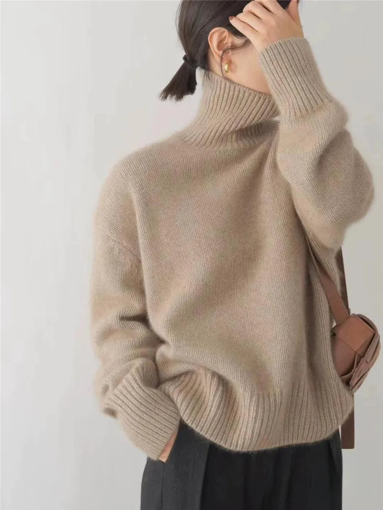 Collaria™ – Eleganter Pullover mit hohem Kragen